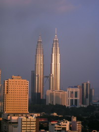 Petronas Towers 1 - Najwy�sze budynki �wiata || www.blue-world.pl || kunass2 || 